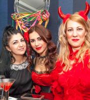 Τρελό ξεφάντωμα στο αποκριάτικο party του ΝΟΑ! 