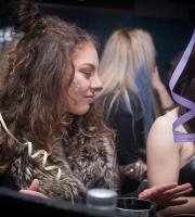 Οι τρελαμένοι καρναβαλιστές κάνανε τον δικό τους χαμό στο ΝΟΑ