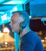 Yacht Club: Οι Παρασκευές αποκτούν άλλο νόημα στην πιο όμορφη ταράτσα της Αλεξανδρούπολης!