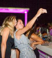 Yacht Club: Οι Παρασκευές αποκτούν άλλο νόημα στην πιο όμορφη ταράτσα της Αλεξανδρούπολης!