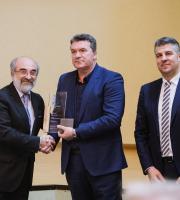 ΒΡΑΒΕΙΟ ΚΟΙΝΩΝΙΚΗΣ ΠΡΟΣΦΟΡΑΣ: ΝΙΚΟΛΑΟ ΜΕΝΕΞΙΔΗ