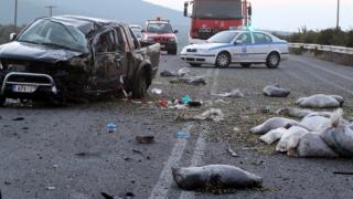 Τα τροχαία η πρώτη αιτία θανάτου των νέων στην Ελλάδα - Οι 12 “εντολές” για την αποφυγή τους