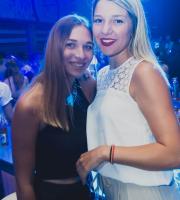 Τα "έσπασε" ο dj Hector στο  Reina Summer Club