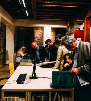 Πολυχώρος για όλους και για όλες τις ώρες!