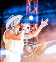 Απολαύσαμε τον Μιχάλη Χατζηγιάννη και τη Μελίνα Ασλανίδου live στην Αλεξανδρούπολη