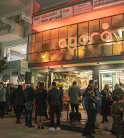 Πλημμύρισε κόσμο το νέο "Agora Market + quality coffee" στα επίσημα εγκαίνιά του