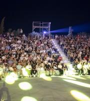 Η Ελεονόρα Ζουγανέλη γοήτευσε τον κόσμο της Αλεξανδρούπολης στο Θέατρο Αλτιναλμάζη