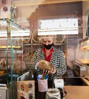 Το "Χωριό 1939" άνοιξε και φάγαμε στα εγκαίνιά του τα καλά, καλύτερα!