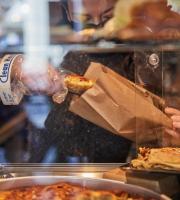 Το "Χωριό 1939" άνοιξε και φάγαμε στα εγκαίνιά του τα καλά, καλύτερα!