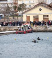 Με λαμπρότητα εορτάστηκαν τα Θεοφάνεια στον Έβρο - Αγιάστηκαν τα νερά παρά το τσουχτερό κρύο (vid & pics)