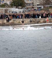 Με λαμπρότητα εορτάστηκαν τα Θεοφάνεια στον Έβρο - Αγιάστηκαν τα νερά παρά το τσουχτερό κρύο (vid & pics)