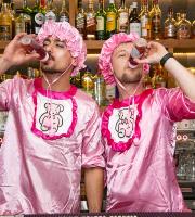 Τα "σπάσαμε" στο πάρτι μασκέ στο ΝΟΑ cafe bar, στο λιμάνι