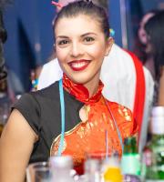 Τα "σπάσαμε" στο πάρτι μασκέ στο ΝΟΑ cafe bar, στο λιμάνι