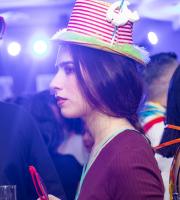 Τα "σπάσαμε" στο πάρτι μασκέ στο ΝΟΑ cafe bar, στο λιμάνι