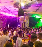 "Παίχτηκε πάρτυ στο Reina" με τον FY να ξεσηκώνει τον κόσμο!