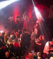 Ο Γιώργος Γιασεμής ξεσήκωσε το κοινό της Αλεξανδρούπολης στο Fidele 