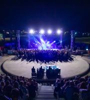 Μας μάγεψαν και αυτό το καλοκαίρι οι Πυξ Λαξ στο θέατρο Αλτιναλμάζη (φωτο & video)