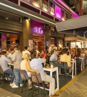 Γιορτάσαμε παρέα τα 9 χρόνια λειτουργίας του SoHo Absolutely Fabulous!