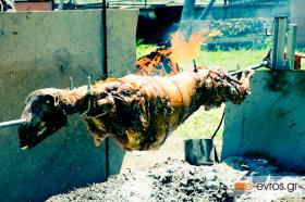 Χριστός Ανέστη & χρόνια πολλά. Από σήμερα δίαιτα!