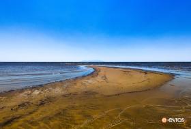 "Ένα μονοπάτι προς τη θάλασσα"