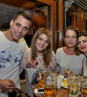 Closing party με live για το cafe Εναλλάξ.