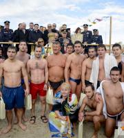 Πυροσβέστης έπιασε το Σταυρό στην Αλεξ/πολη (φωτορεπορτάζ).