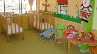 Εκδόθηκε η προκήρυξη για δωρεάν παιδικούς-βρεφονηπιακούς σταθμούς.