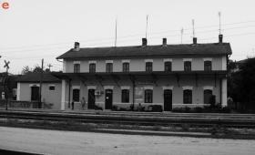 Tychero'nun tren istasyonunda.