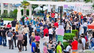 Αγανάκτηση δηλώνει και η Αλεξανδρούπολη (φωτορεπορτάζ).