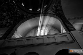 Είθε το φως της Μ. Εβδομάδας να μας φωτίσει όλους.