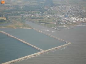 Limanın doğu tarafı.