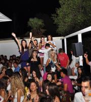 Η Κατερίνα Στικούδη στο Faces Club Φερών - The people.