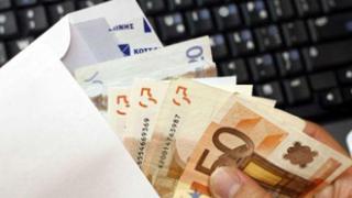 Σχέδια για επιστροφή του δώρου του Πάσχα σε χαμηλοσυνταξιούχους.