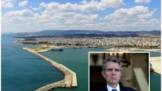 Αμερικανός πρέσβης: “Ελπίζω ότι οι εταιρείες των ΗΠΑ θα έχουν την ευκαιρία να επενδύσουν στο λιμάνι της Αλεξανδρούπολης”