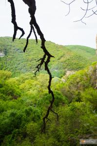 Θέα από ψηλά, από τους Αγίους Θεοδώρους.