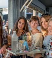 Groovy... διαθέσεις τις Κυριακές στο NOA cafe - bar!