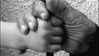 Οι σκιές των βιωμάτων στο “εδώ και τώρα”.