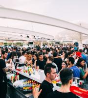 Φωτογραφίες από το set του Culoe de Song στο Yacht club, στην Αλεξανδρούπολη