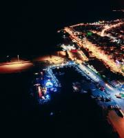 Φωτογραφίες από το set του Culoe de Song στο Yacht club, στην Αλεξανδρούπολη