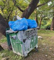 Εικόνες ντροπής και για τους τουρίστες και για τους κατοίκους της περιοχής των Θερμών στη Σαμοθράκη...