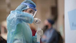Δειγματοληπτικοί έλεγχοι για τον κορονοϊό σε ιδιοκτήτες & προσωπικό καταστημάτων στην Ορεστιάδα