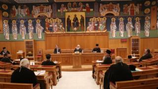 Ιερά Σύνοδος: "Θα ανοίξουν κανονικά οι ναοί τα Θεοφάνεια"