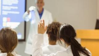 Σχολές Υγείας: ποιες είναι τελικά;