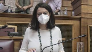 "Καμπανάκι" για τους εκπαιδευτικούς από την Κεραμέως - Τι αλλάζει στα σχολεία από Σεπτέμβριο