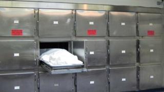 Σοκ στο ΠΓΝΑ: Εκτός ψυγείου σορός άνδρα - Σε σήψη το σώμα του