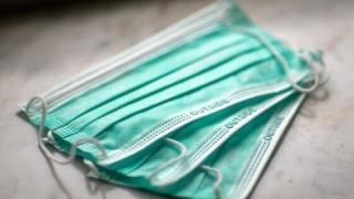 Γκίκας: Στο τραπέζι η υποχρεωτική διπλή μάσκα