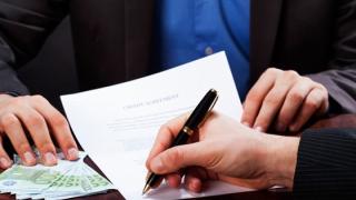 Εκκρεμούν 220.000 συντάξεις και εφάπαξ