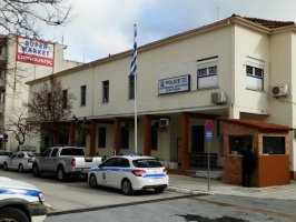 Αστυνομικές Υπηρεσίες στην Ορεστιάδα σε κοντέινερ & κτίρια που «μπάζουν» σε κάθε βροχή