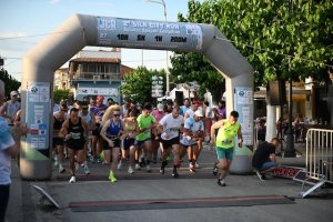 530 δρομείς από 10 χώρες έτρεξαν στο 2ο Silk City Run 2026 του Σουφλίου
