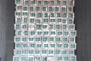 1.000 φιάλες παράνομου φρέον κατασχέθηκαν στο τελωνείο των Κήπων! (φωτο)